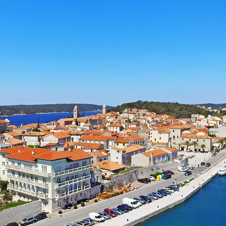 Apartament Rapski Dvor By Interhome