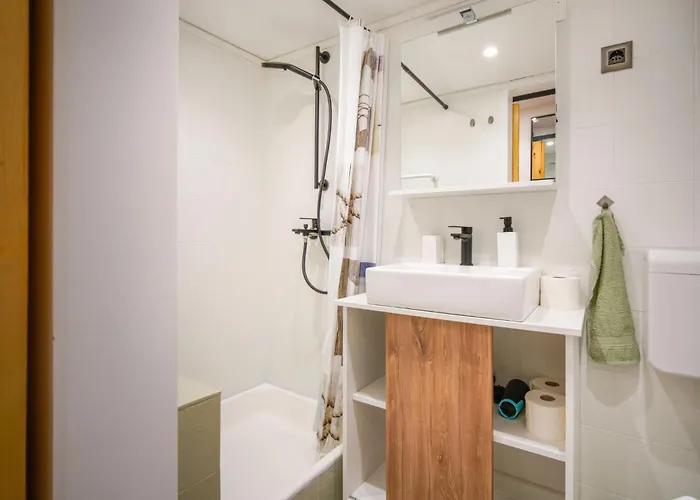 Rapski Dvor By Interhome Apartmán