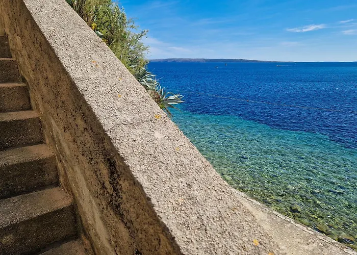 דירה Rapski Dvor By Interhome *